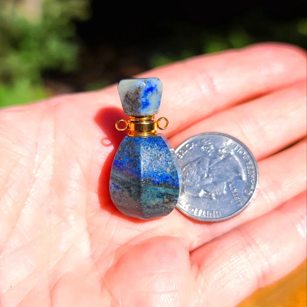 Cobalt blue Lapis crystal bottle pendant - Picture 1 of 4